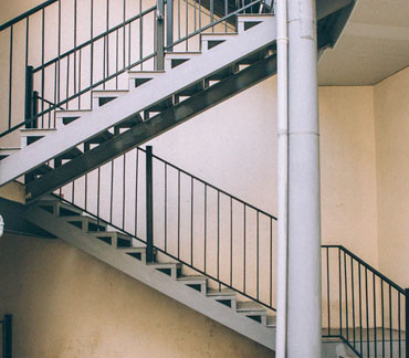 sai stairs service, best stair material, stair material,stairs